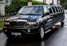 Lincoln Navigator Super Stretch BK